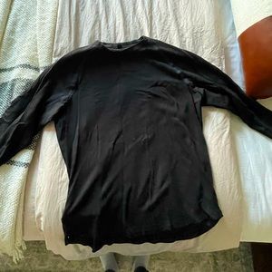 Lululemon men’s ventilated hiking shirt - worn once - size small
